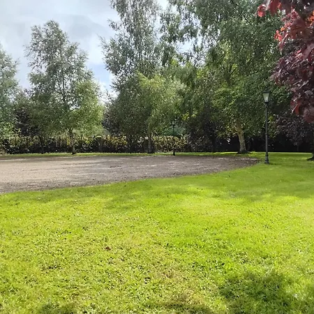 Проживание в семье Gleann View House *